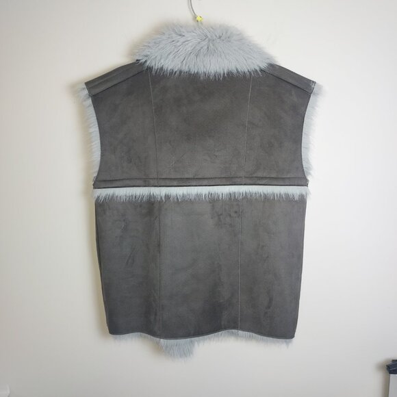 NWT Elan Eloise Vest. - Picture 5 of 5